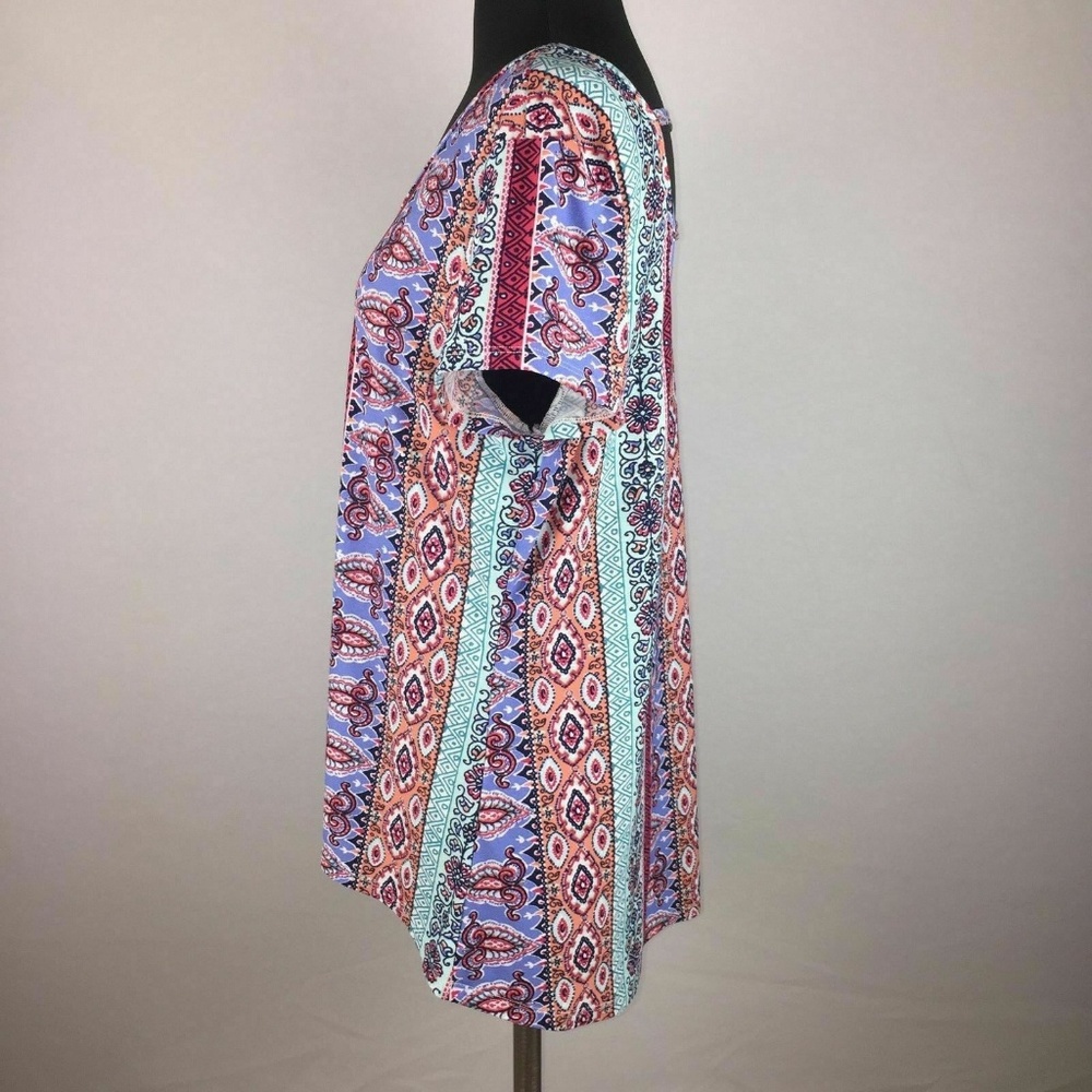 Bobbie Brooks XL Top Short Sleeve Abstract Print - Picture 3 of 7